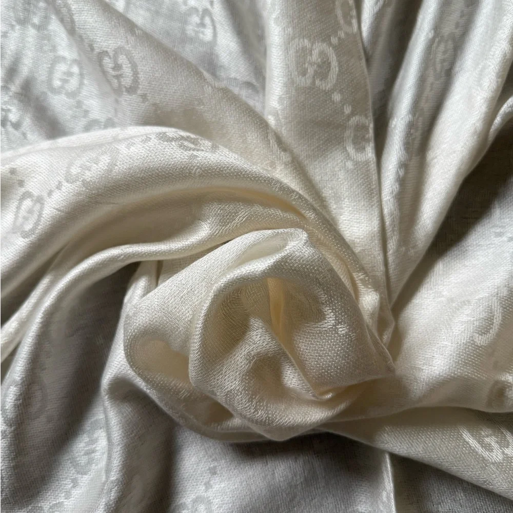 Gucci Cream Jacquard GG Silk Blend Scarf